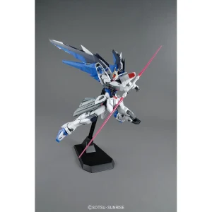 MG 1/100 FREEDOM GUNDAM VER 2.0 31