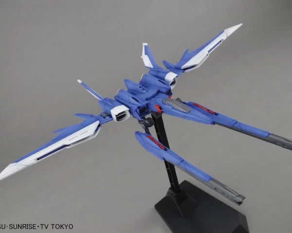 MG 1/100 MG 1/100 BUILD STRIKE GUNDAM FULL PACKAGE 8