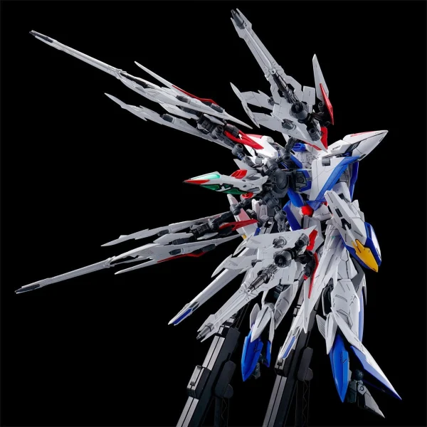MG 1/100 MANEUVER STRIKER PACK FOR ECLIPSE GUNDAM 11