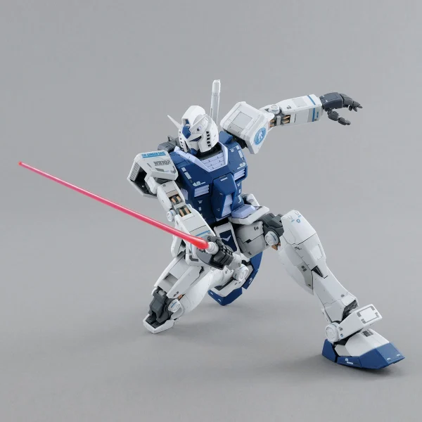 MG 1/100 GUNDAM RX-78-2 VER 3.0 (GUNDAM BASE COLOR) 6