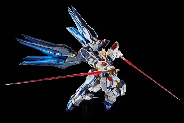 RG 1/144 STRIKE FREEDOM GUNDAM (TITANIUM FINISH) 7